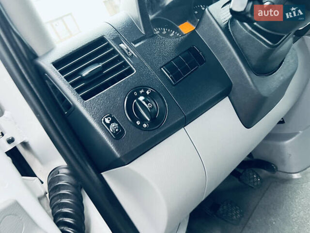 Белый Мерседес Sprinter, объемом двигателя 0 л и пробегом 3 тыс. км за 17900 $, фото 25 на Automoto.ua