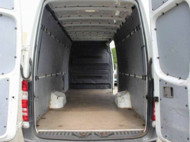 Белый Мерседес Sprinter, объемом двигателя 2.1 л и пробегом 77 тыс. км за 8500 $, фото 12 на Automoto.ua