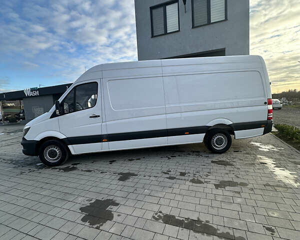 Белый Мерседес Sprinter, объемом двигателя 2.2 л и пробегом 265 тыс. км за 18700 $, фото 13 на Automoto.ua