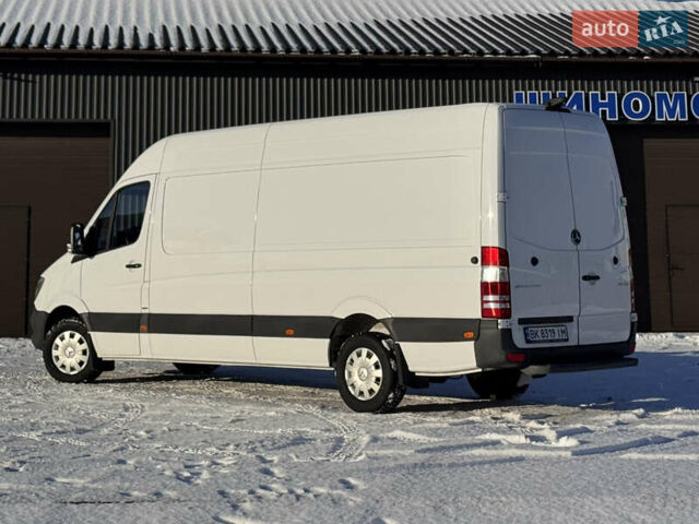 Белый Мерседес Sprinter, объемом двигателя 2.2 л и пробегом 338 тыс. км за 20500 $, фото 11 на Automoto.ua