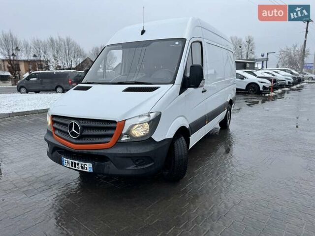 Белый Мерседес Sprinter, объемом двигателя 2.2 л и пробегом 298 тыс. км за 13900 $, фото 7 на Automoto.ua