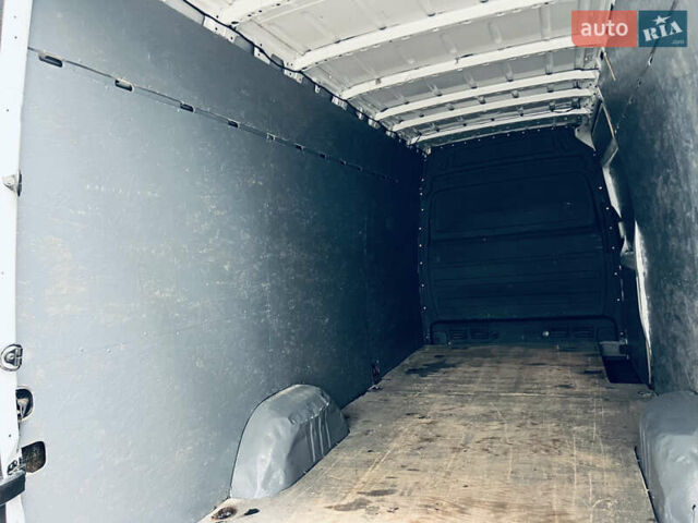 Белый Мерседес Sprinter, объемом двигателя 2.1 л и пробегом 410 тыс. км за 17500 $, фото 39 на Automoto.ua