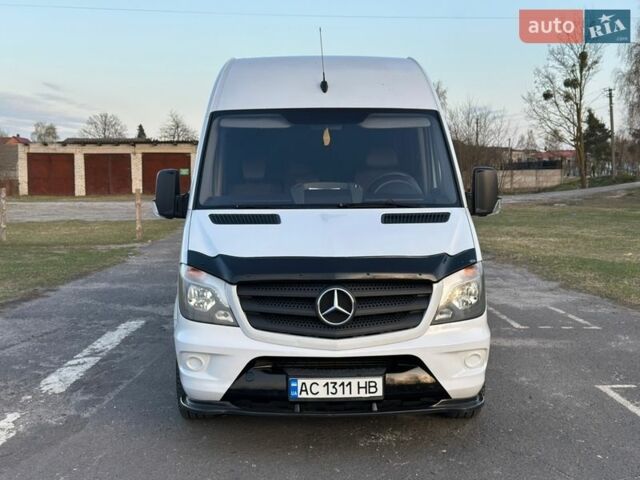 Белый Мерседес Sprinter, объемом двигателя 2.14 л и пробегом 341 тыс. км за 26000 $, фото 1 на Automoto.ua