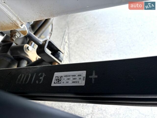 Белый Мерседес Sprinter, объемом двигателя 2.2 л и пробегом 279 тыс. км за 26500 $, фото 66 на Automoto.ua