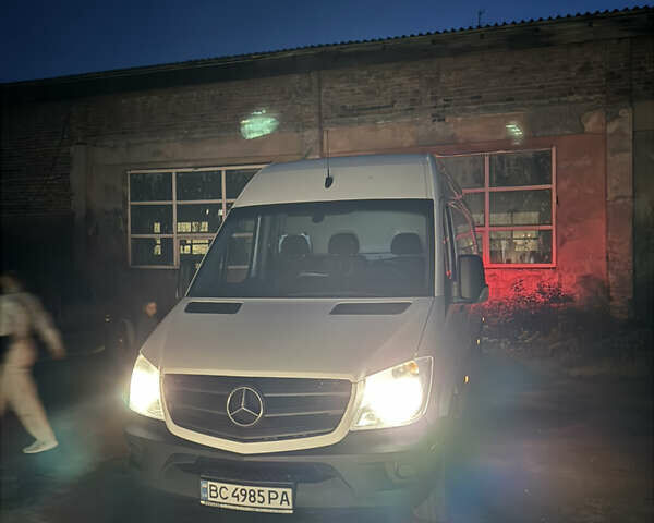 Білий Мерседес Sprinter, об'ємом двигуна 2.14 л та пробігом 301 тис. км за 18000 $, фото 28 на Automoto.ua