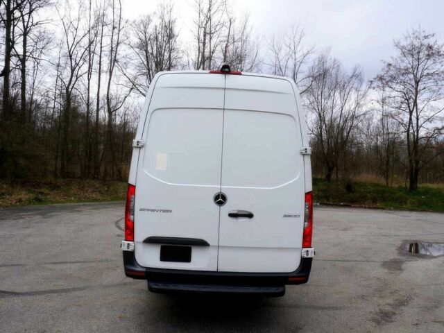 Білий Мерседес Sprinter, об'ємом двигуна 2.1 л та пробігом 72 тис. км за 7500 $, фото 5 на Automoto.ua