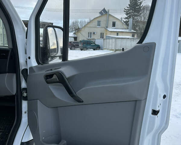 Білий Мерседес Sprinter, об'ємом двигуна 2.14 л та пробігом 465 тис. км за 14800 $, фото 9 на Automoto.ua