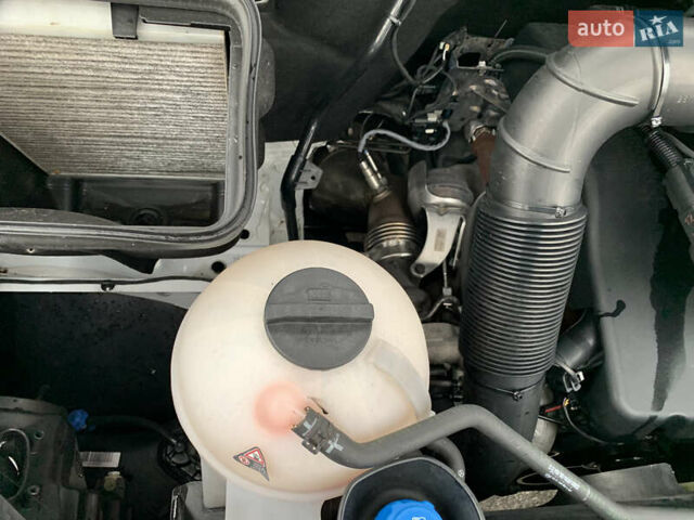 Білий Мерседес Sprinter, об'ємом двигуна 2.2 л та пробігом 162 тис. км за 19300 $, фото 25 на Automoto.ua