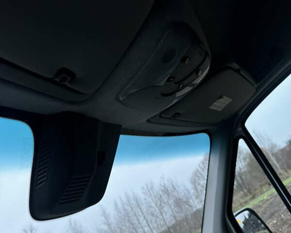 Белый Мерседес Sprinter, объемом двигателя 2.2 л и пробегом 245 тыс. км за 18800 $, фото 16 на Automoto.ua