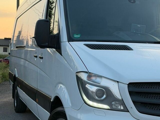 Белый Мерседес Sprinter, объемом двигателя 2.2 л и пробегом 499 тыс. км за 26500 $, фото 17 на Automoto.ua