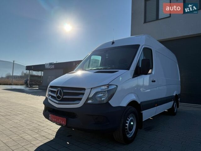 Белый Мерседес Sprinter, объемом двигателя 2.2 л и пробегом 228 тыс. км за 19700 $, фото 8 на Automoto.ua