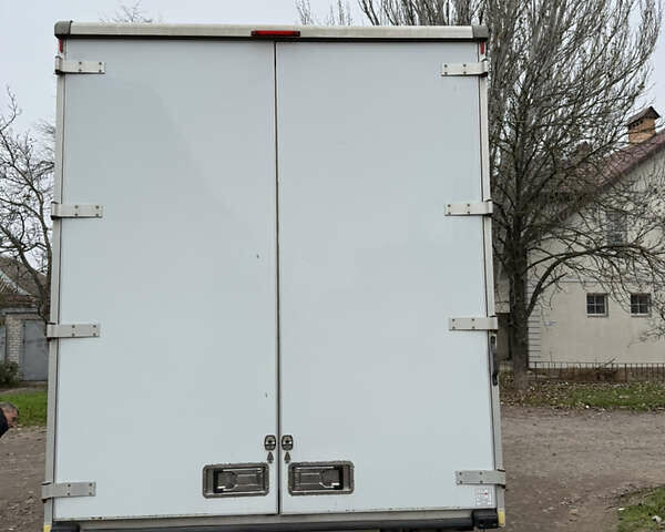 Білий Мерседес Sprinter, об'ємом двигуна 2.99 л та пробігом 150 тис. км за 36000 $, фото 9 на Automoto.ua