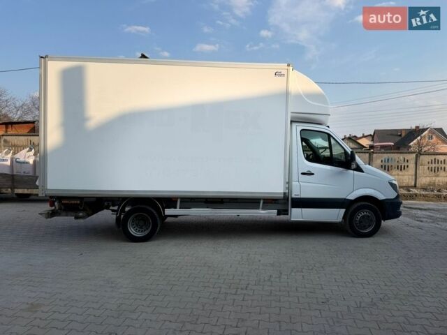 Белый Мерседес Sprinter, объемом двигателя 3 л и пробегом 300 тыс. км за 31999 $, фото 5 на Automoto.ua