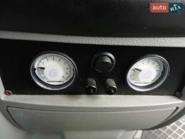 Білий Мерседес Sprinter, об'ємом двигуна 3 л та пробігом 380 тис. км за 19750 $, фото 9 на Automoto.ua