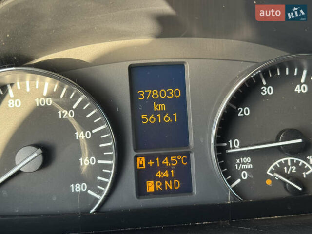 Белый Мерседес Sprinter, объемом двигателя 1.8 л и пробегом 378 тыс. км за 18300 $, фото 77 на Automoto.ua