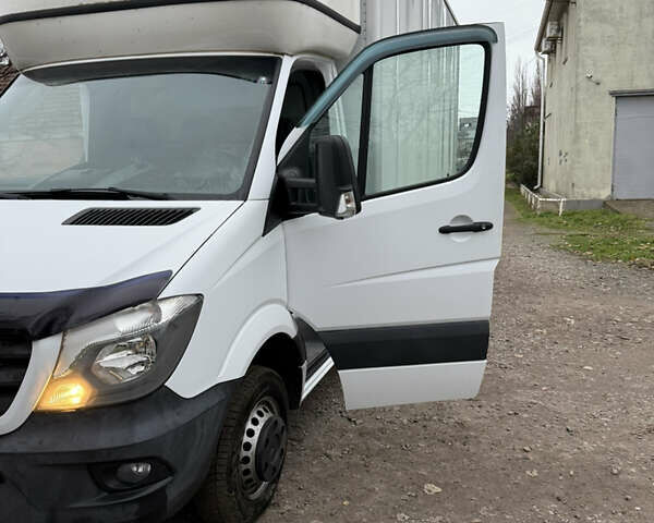 Білий Мерседес Sprinter, об'ємом двигуна 2.99 л та пробігом 150 тис. км за 36000 $, фото 2 на Automoto.ua