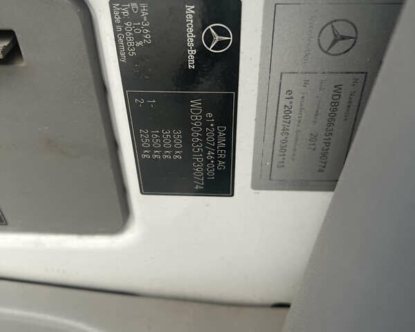 Білий Мерседес Sprinter, об'ємом двигуна 2.14 л та пробігом 398 тис. км за 15400 $, фото 16 на Automoto.ua