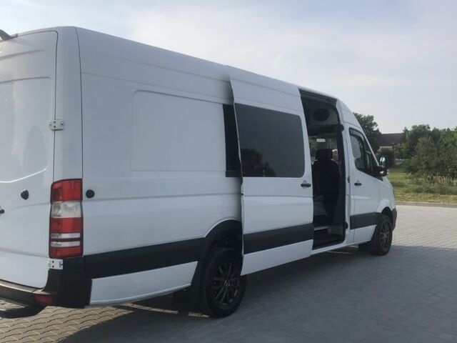 Белый Мерседес Sprinter, объемом двигателя 3 л и пробегом 660 тыс. км за 37500 $, фото 6 на Automoto.ua