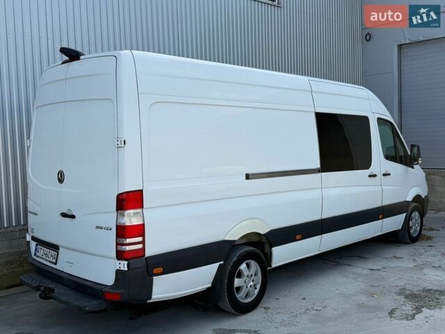 Белый Мерседес Sprinter, объемом двигателя 3 л и пробегом 687 тыс. км за 35999 $, фото 28 на Automoto.ua
