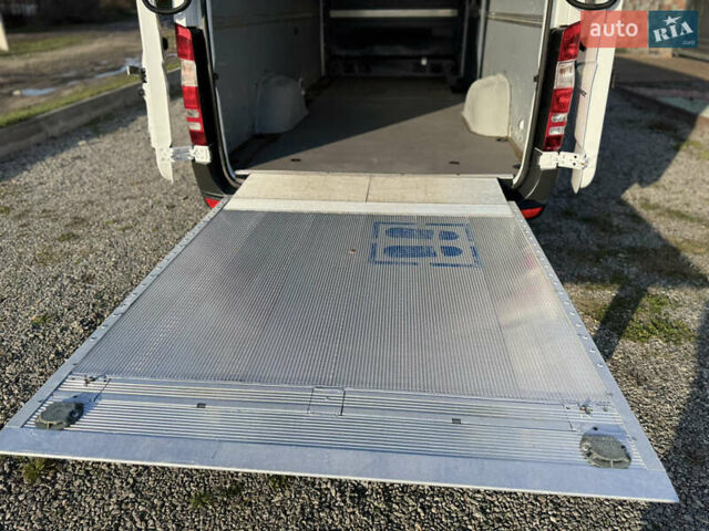 Белый Мерседес Sprinter, объемом двигателя 1.8 л и пробегом 378 тыс. км за 18300 $, фото 60 на Automoto.ua