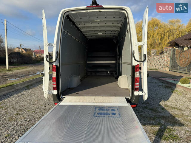 Белый Мерседес Sprinter, объемом двигателя 1.8 л и пробегом 378 тыс. км за 18300 $, фото 61 на Automoto.ua