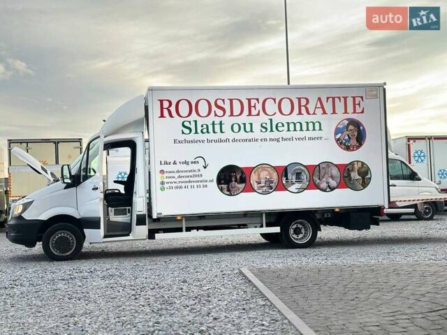 Белый Мерседес Sprinter, объемом двигателя 2.2 л и пробегом 175 тыс. км за 24800 $, фото 26 на Automoto.ua