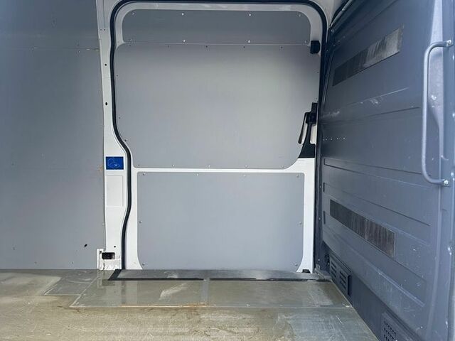 Білий Мерседес Sprinter, об'ємом двигуна 3 л та пробігом 304 тис. км за 34800 $, фото 41 на Automoto.ua