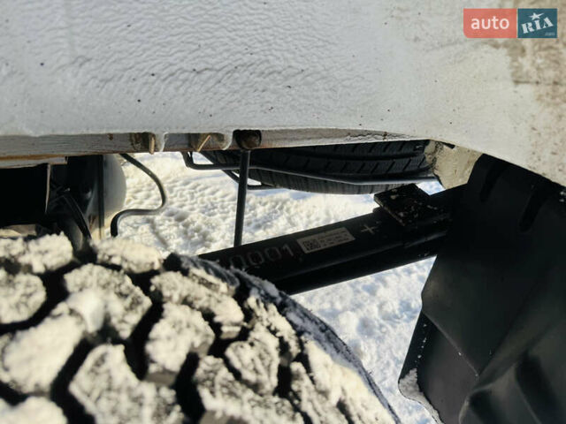 Белый Мерседес Sprinter, объемом двигателя 2.2 л и пробегом 1 тыс. км за 39000 $, фото 17 на Automoto.ua