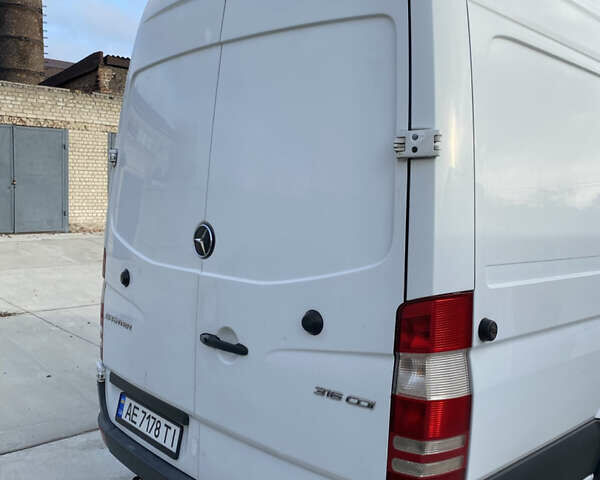 Білий Мерседес Sprinter, об'ємом двигуна 2.14 л та пробігом 398 тис. км за 15400 $, фото 6 на Automoto.ua