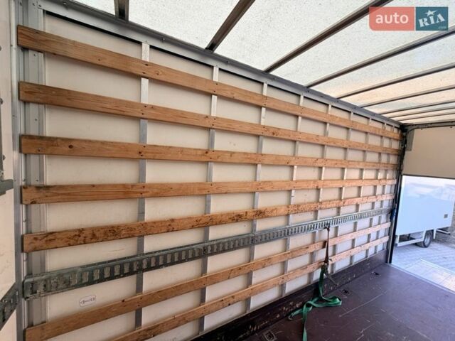 Белый Мерседес Sprinter, объемом двигателя 3 л и пробегом 300 тыс. км за 32455 $, фото 20 на Automoto.ua