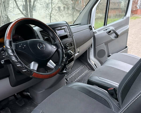 Білий Мерседес Sprinter, об'ємом двигуна 2.99 л та пробігом 150 тис. км за 36000 $, фото 26 на Automoto.ua