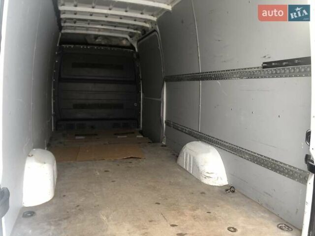 Білий Мерседес Sprinter, об'ємом двигуна 0 л та пробігом 240 тис. км за 13999 $, фото 16 на Automoto.ua