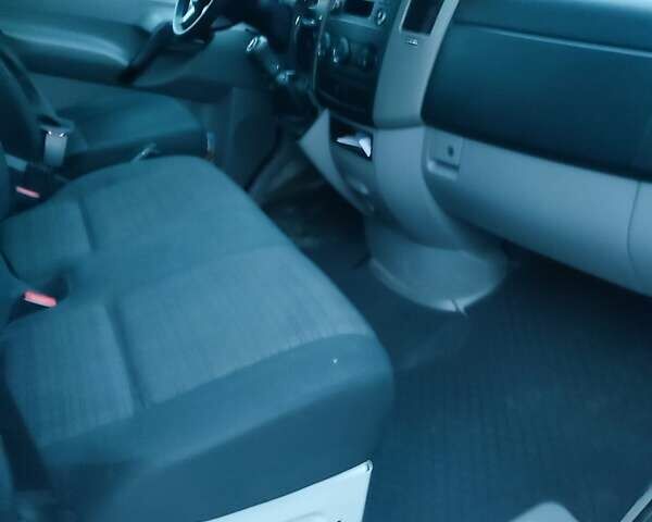 Білий Мерседес Sprinter, об'ємом двигуна 3 л та пробігом 360 тис. км за 30000 $, фото 32 на Automoto.ua