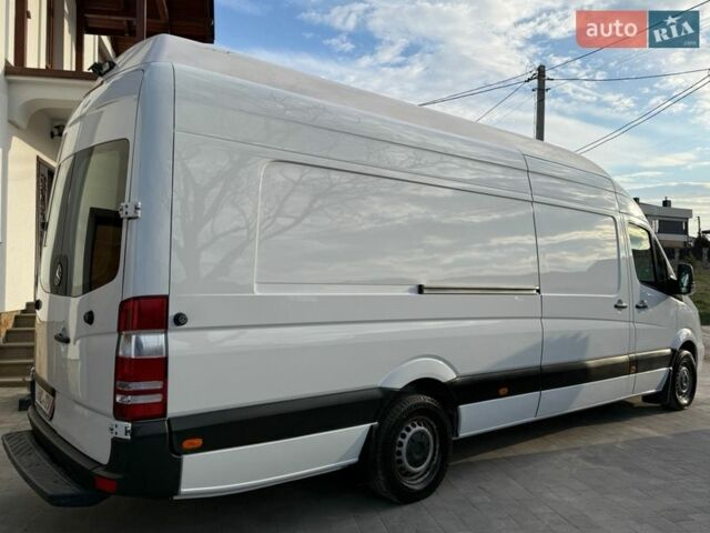 Белый Мерседес Sprinter, объемом двигателя 2.2 л и пробегом 450 тыс. км за 26500 $, фото 21 на Automoto.ua