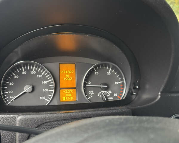 Білий Мерседес Sprinter, об'ємом двигуна 2.2 л та пробігом 271 тис. км за 21200 $, фото 18 на Automoto.ua