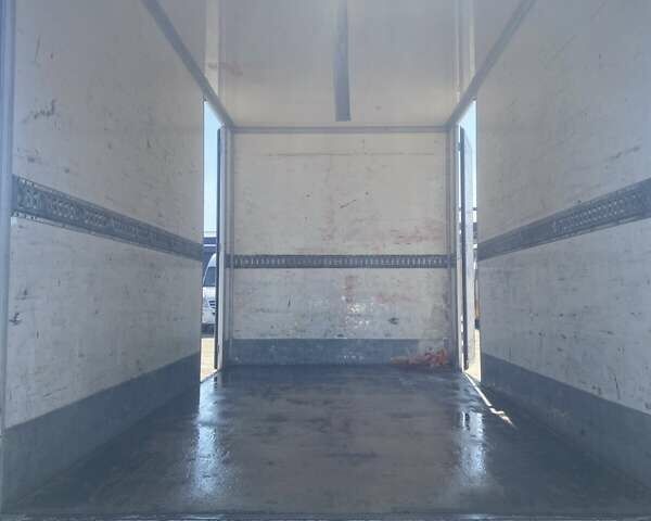 Белый Мерседес Sprinter, объемом двигателя 2.14 л и пробегом 346 тыс. км за 21750 $, фото 10 на Automoto.ua