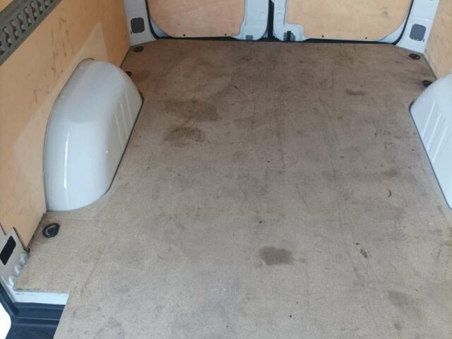 Белый Мерседес Sprinter, объемом двигателя 2.2 л и пробегом 490 тыс. км за 21000 $, фото 45 на Automoto.ua