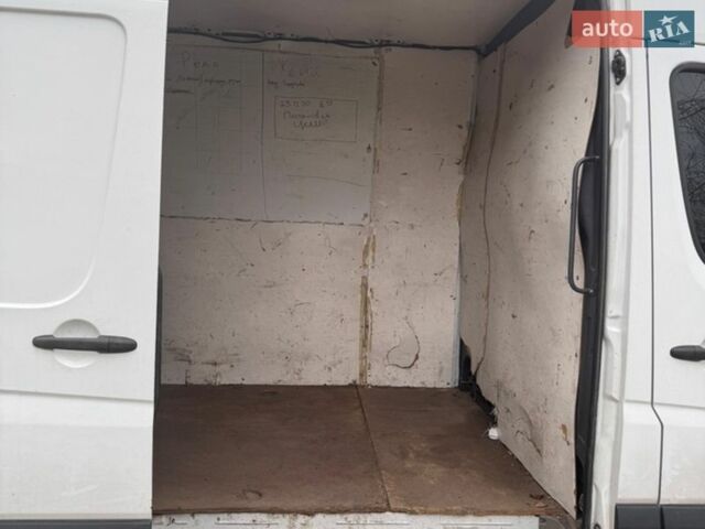 Білий Мерседес Sprinter, об'ємом двигуна 2.99 л та пробігом 417 тис. км за 29000 $, фото 7 на Automoto.ua