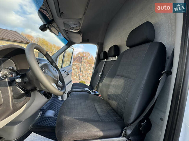 Белый Мерседес Sprinter, объемом двигателя 1.8 л и пробегом 378 тыс. км за 18300 $, фото 71 на Automoto.ua