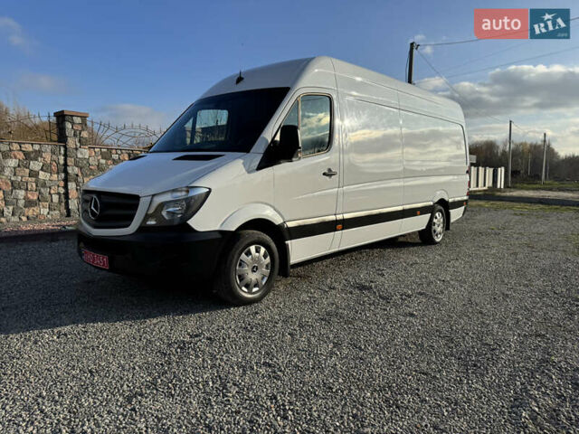 Белый Мерседес Sprinter, объемом двигателя 1.8 л и пробегом 378 тыс. км за 18300 $, фото 4 на Automoto.ua