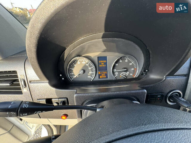 Белый Мерседес Sprinter, объемом двигателя 1.8 л и пробегом 378 тыс. км за 18300 $, фото 75 на Automoto.ua