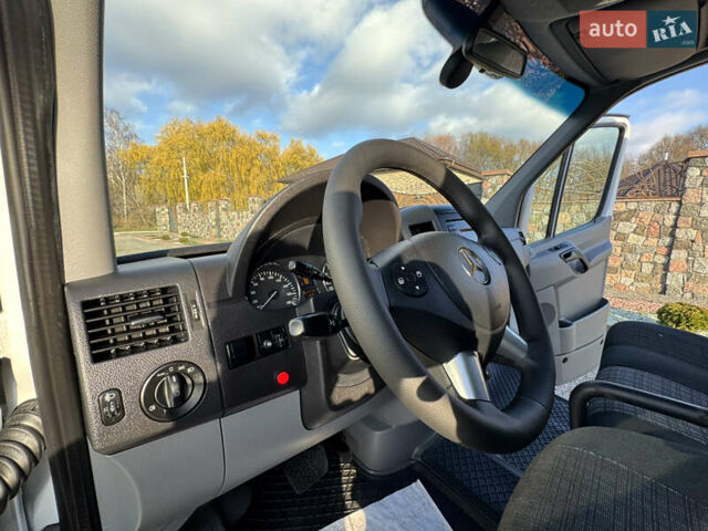 Белый Мерседес Sprinter, объемом двигателя 1.8 л и пробегом 378 тыс. км за 18300 $, фото 67 на Automoto.ua