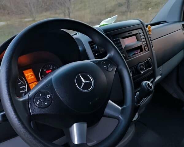 Білий Мерседес Sprinter, об'ємом двигуна 3 л та пробігом 360 тис. км за 30000 $, фото 22 на Automoto.ua