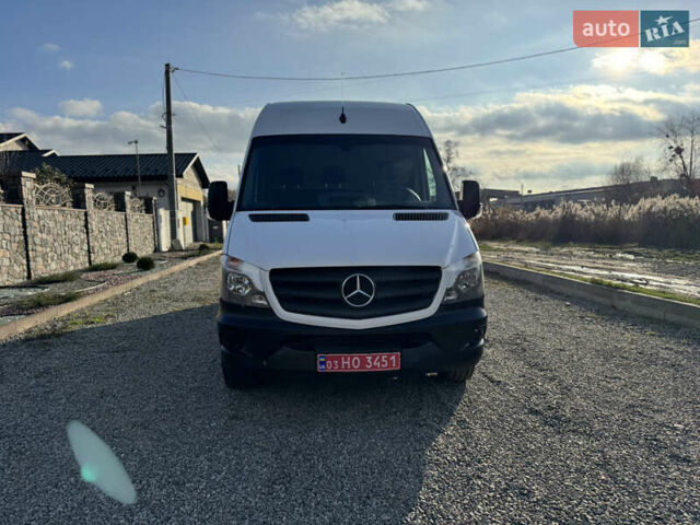 Белый Мерседес Sprinter, объемом двигателя 1.8 л и пробегом 378 тыс. км за 18300 $, фото 14 на Automoto.ua