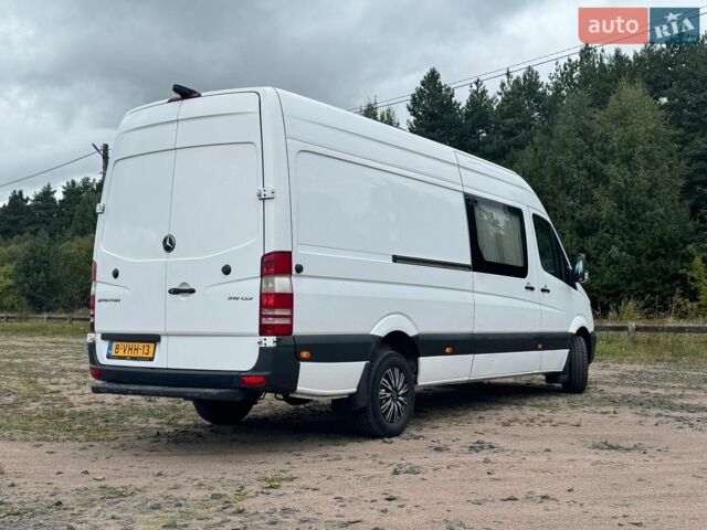 Белый Мерседес Sprinter, объемом двигателя 2.2 л и пробегом 450 тыс. км за 22700 $, фото 12 на Automoto.ua