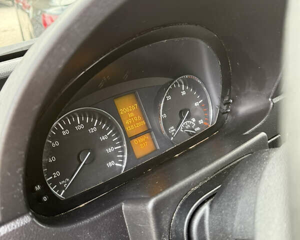 Білий Мерседес Sprinter, об'ємом двигуна 3 л та пробігом 206 тис. км за 32500 $, фото 18 на Automoto.ua