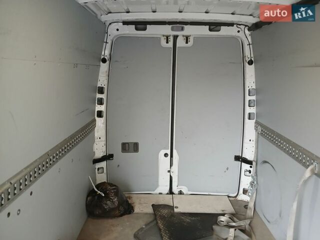 Білий Мерседес Sprinter, об'ємом двигуна 3 л та пробігом 380 тис. км за 19750 $, фото 7 на Automoto.ua