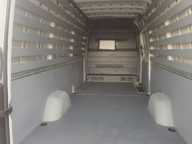 Белый Мерседес Sprinter, объемом двигателя 0 л и пробегом 306 тыс. км за 17200 $, фото 3 на Automoto.ua