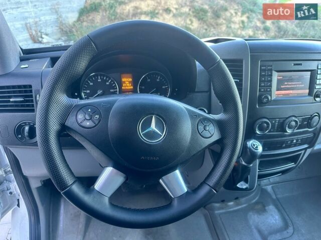 Білий Мерседес Sprinter, об'ємом двигуна 3 л та пробігом 330 тис. км за 30000 $, фото 13 на Automoto.ua