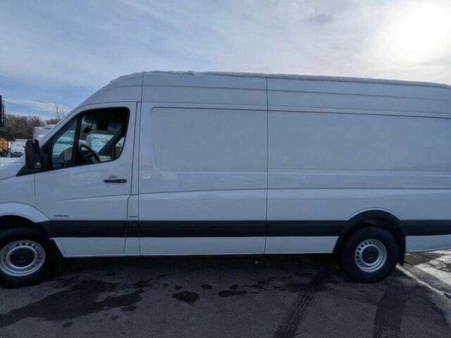 Белый Мерседес Sprinter, объемом двигателя 2.1 л и пробегом 65 тыс. км за 10000 $, фото 6 на Automoto.ua